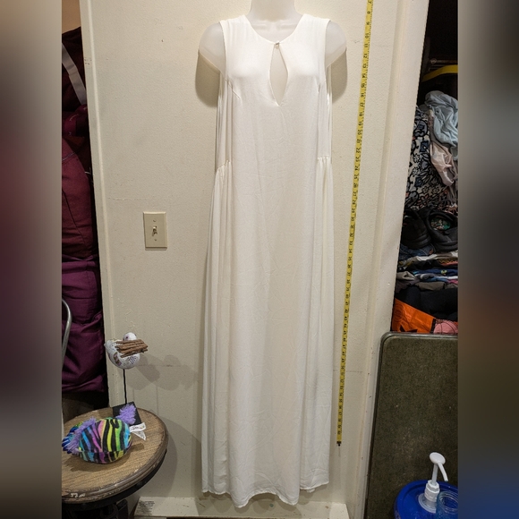 Paper Crown White Keyhole Maxi Dress Size 41 - Picture 1 of 7